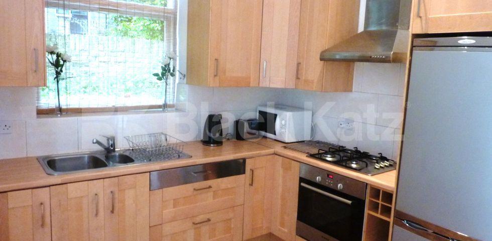 			NEW INSTRUCTION!, 1 Bedroom, 1 bath, 1 reception Flat			 Westbourne Terrace Road, BAYSWATER